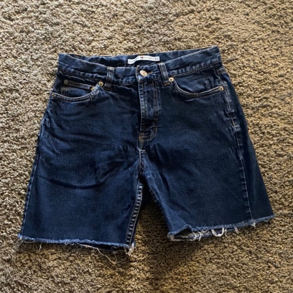 Tommy hilfiger shorts i cut myself! lil worn but not crazy bad!
